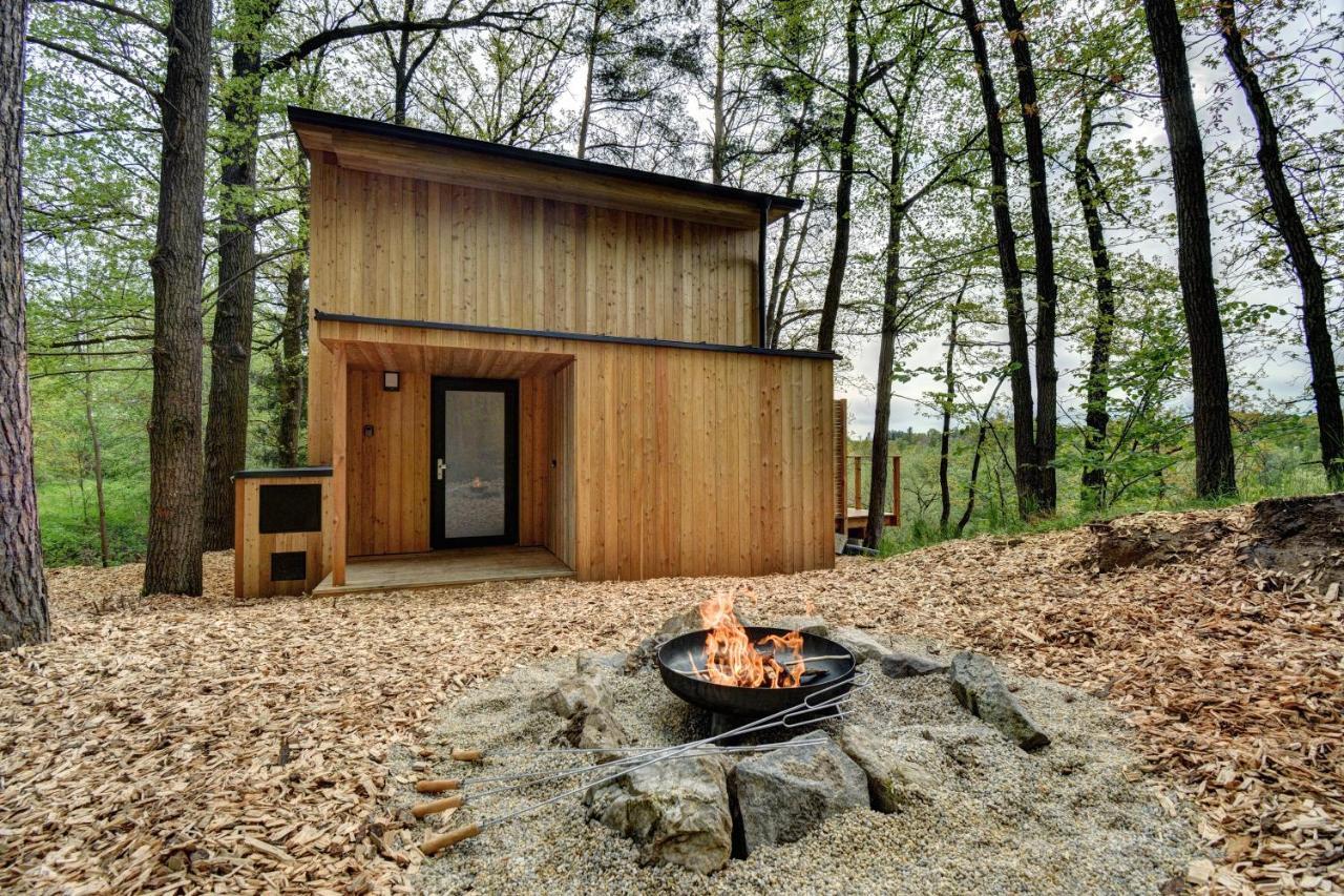 Riverside Cabin Doudleby Exterior photo